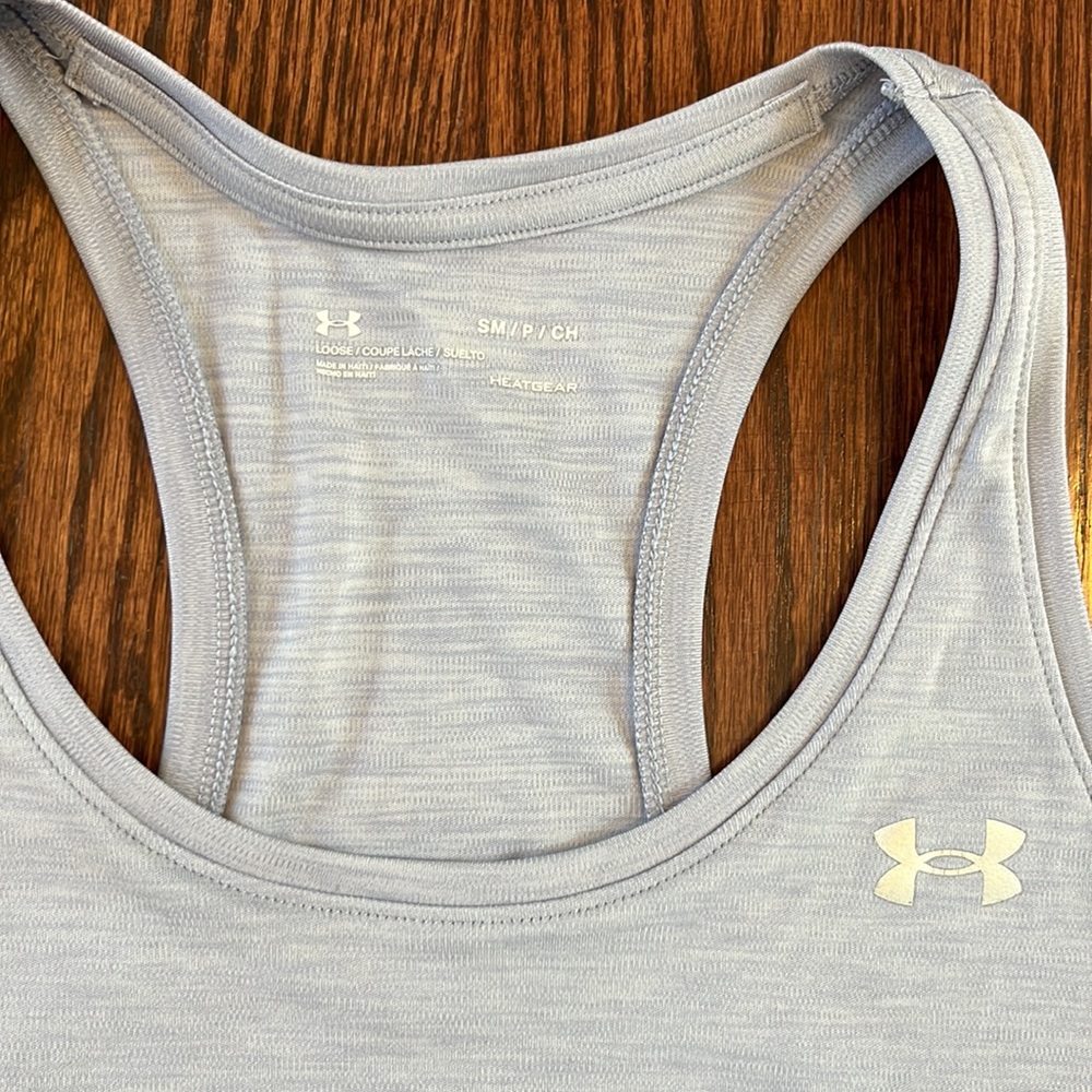 Underarmor Tee - image 3
